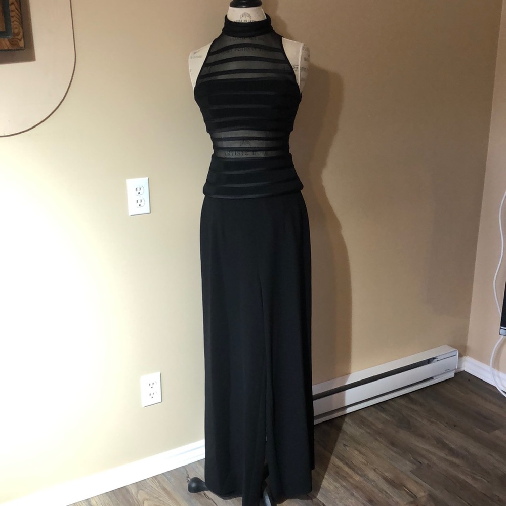 Two Piece Dress Pantsuit, Black (size 6)